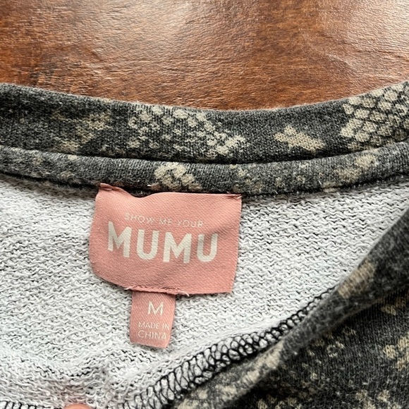 Show Me your Mumu Pullover CrewNeck Long Sleeve Sweatshirt Women’s M SOLD AS IS - Picture 3 of 8